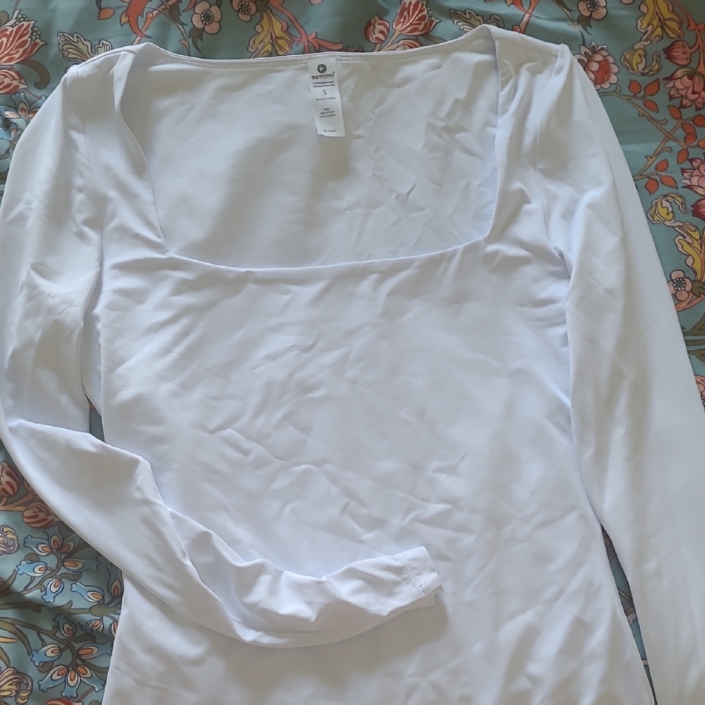 Elegant White Long Sleeve Top